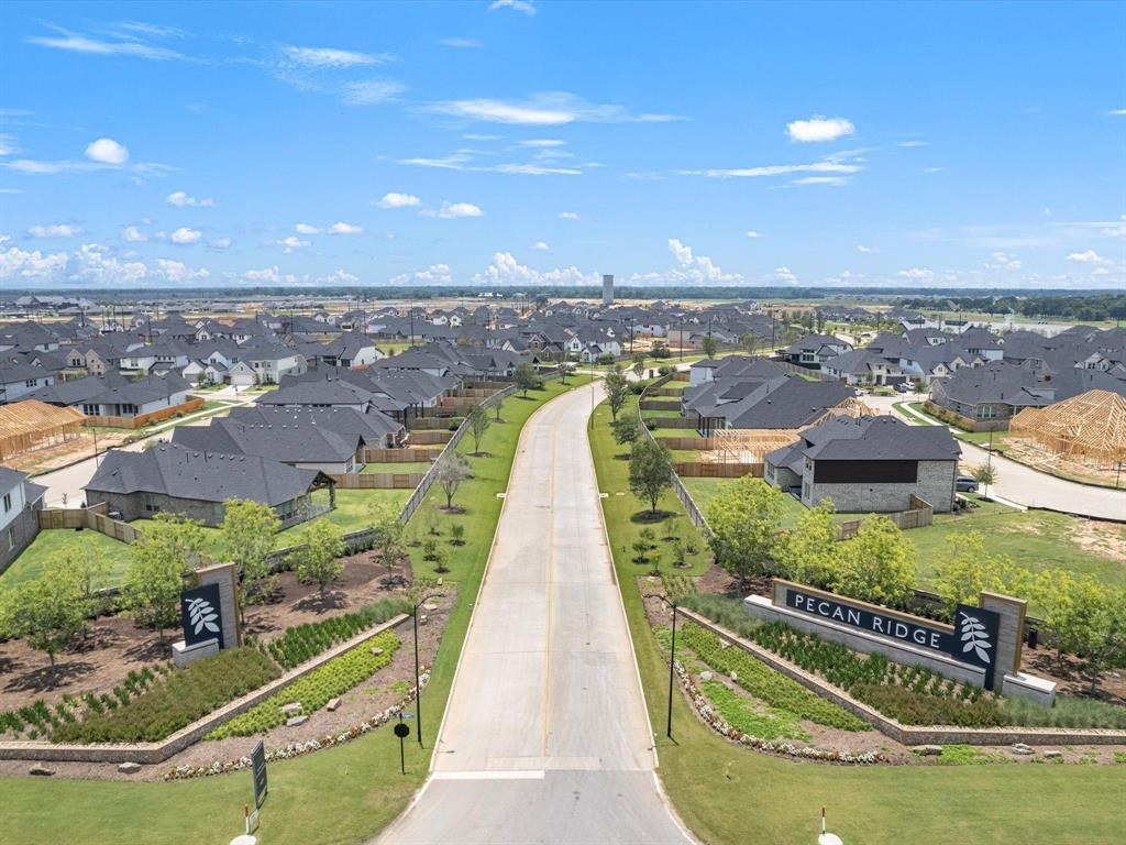7343 Shady Pecan Lane, Fulshear, Texas image 14
