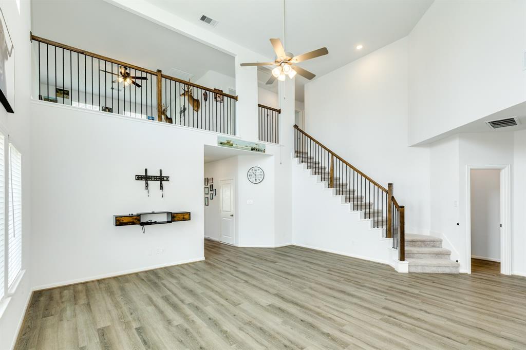 553 Green Meadows Drive, West Columbia, Texas image 22