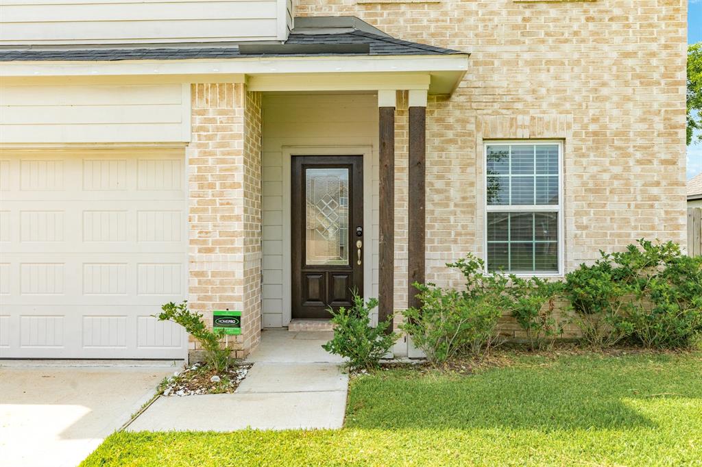 553 Green Meadows Drive, West Columbia, Texas image 10