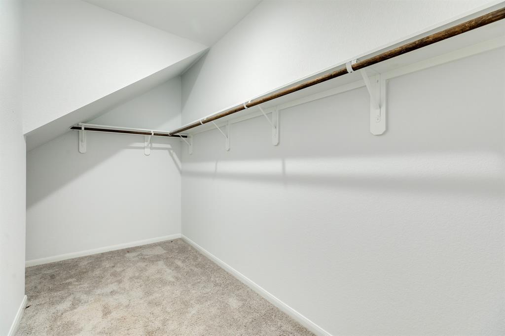553 Green Meadows Drive, West Columbia, Texas image 34