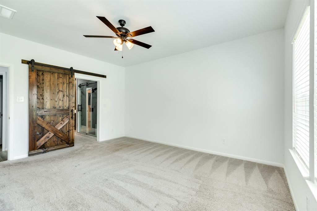 553 Green Meadows Drive, West Columbia, Texas image 30