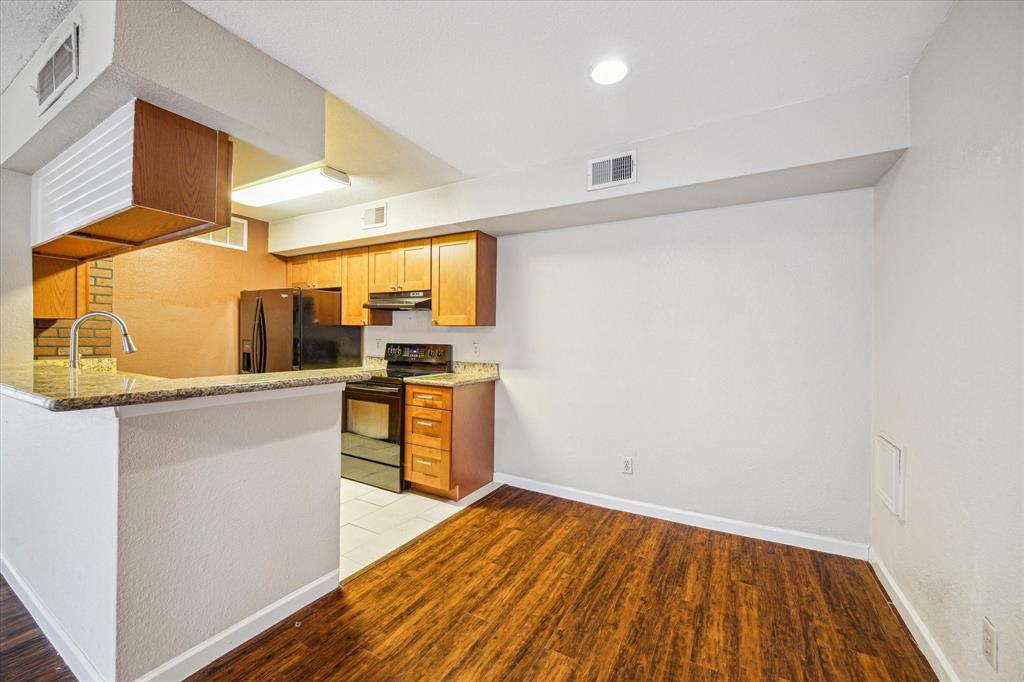 12955 Woodforest Boulevard 30