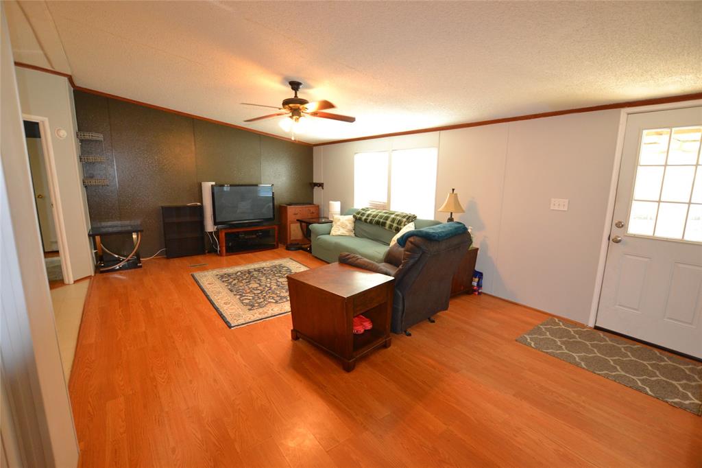 70 Wood Harbor, Trinity, Texas image 12