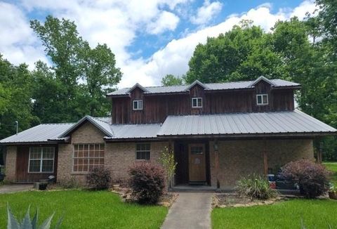 Photo of 420 County Road 4012, Dayton, TX 77535 (MLS # 10291308)