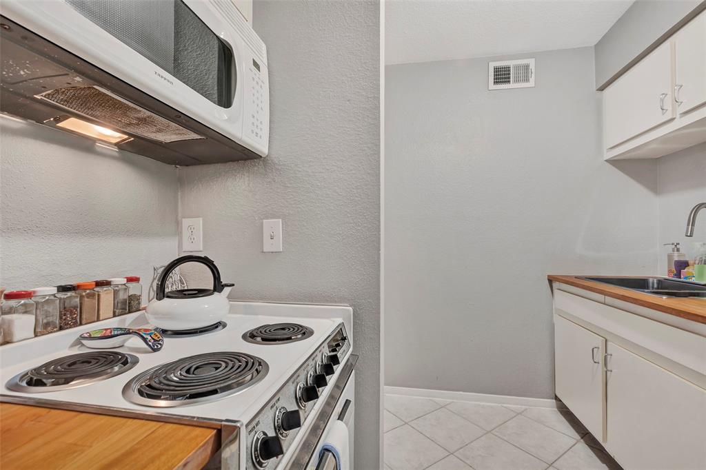 3131 Cummins Street #94, Houston, Texas image 10