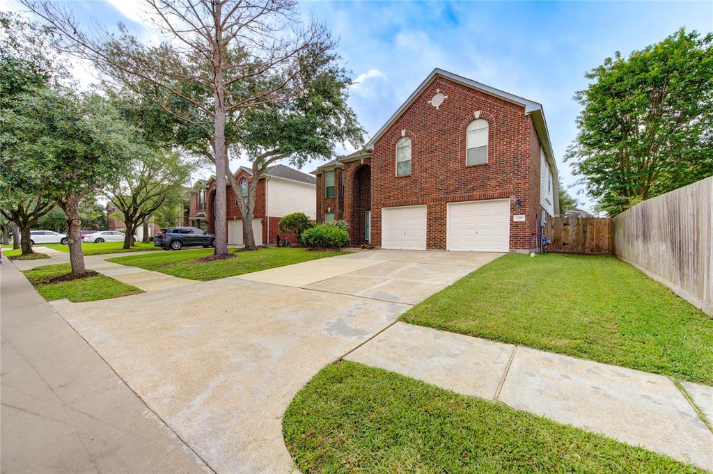 6318 Big Oak Canyon Drive, Richmond, Texas image 2