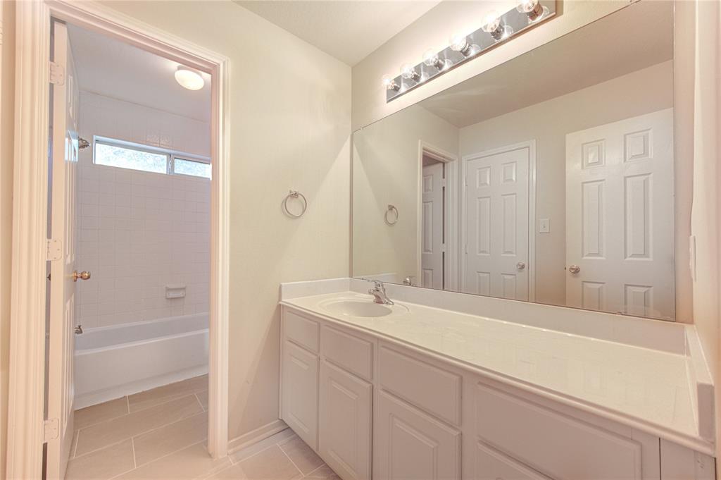 6318 Big Oak Canyon Drive, Richmond, Texas image 24