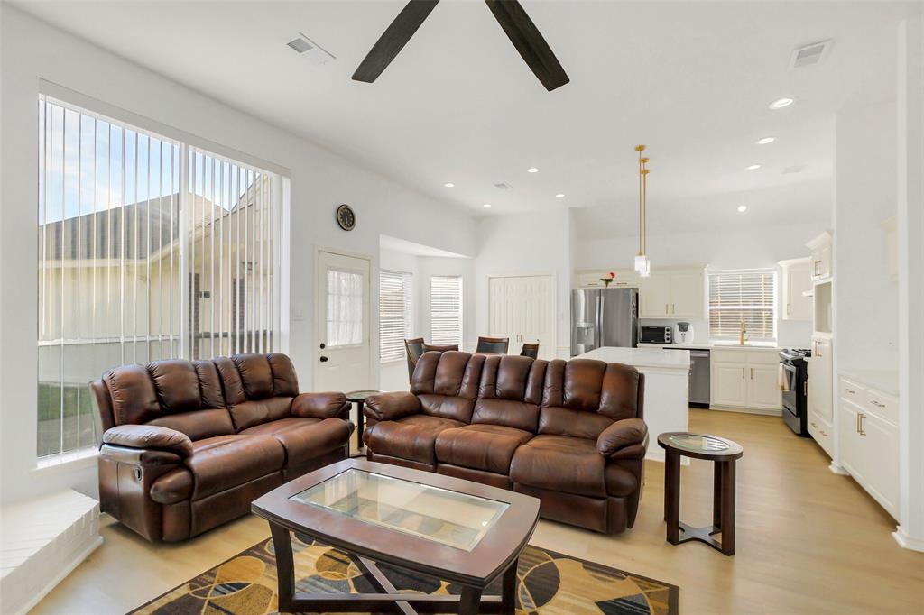 4806 Summer Lakes Lks, Missouri City, Texas image 16