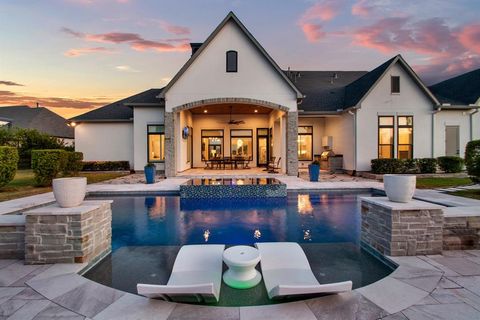 3 Moonlight Springs Drive Tomball TX 77377