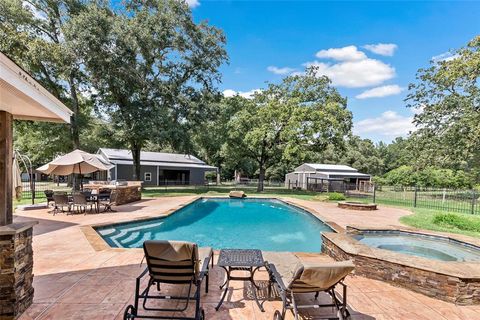 A home in Conroe