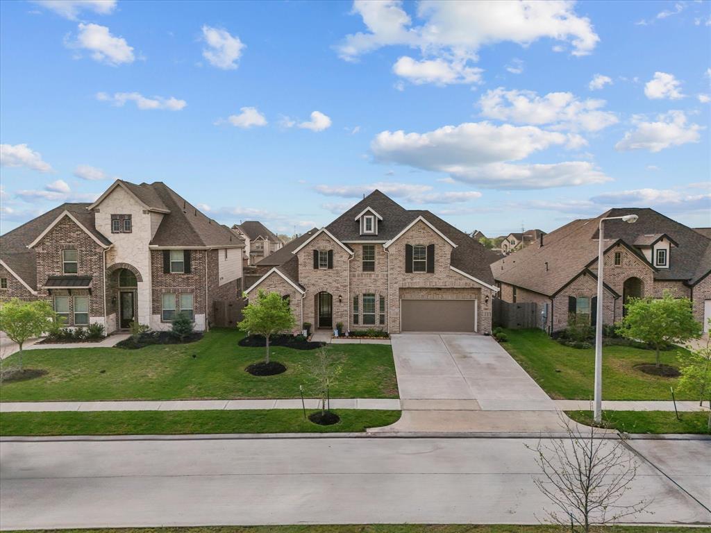 706 Westwood Drive, League City, Texas image 3