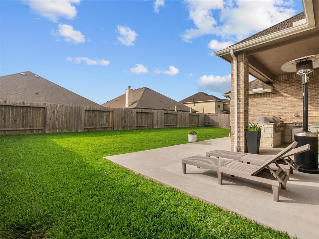 706 Westwood Drive, League City, Texas image 9