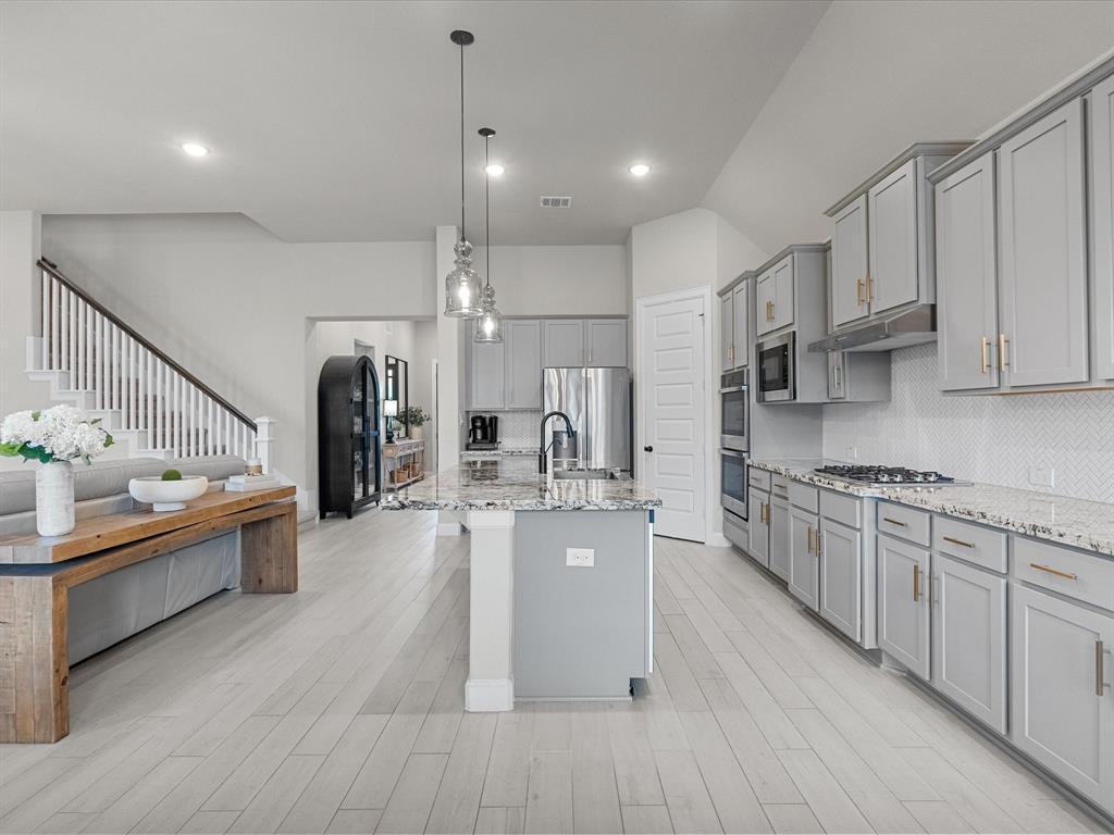 706 Westwood Drive, League City, Texas image 18