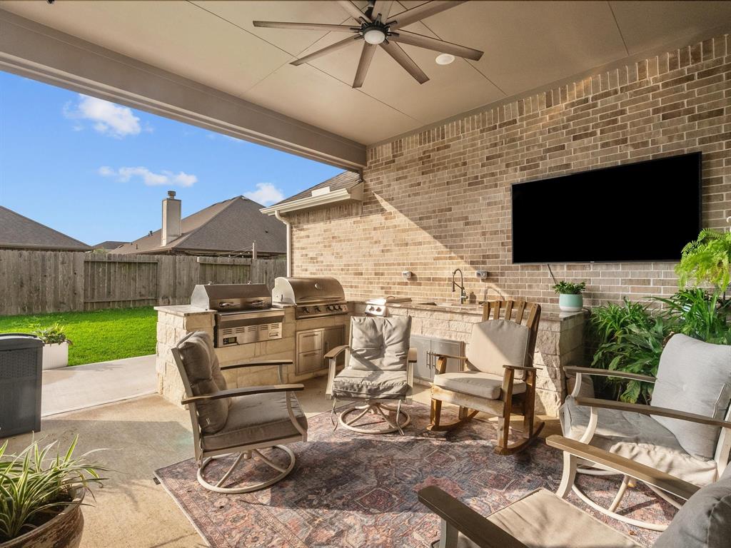 706 Westwood Drive, League City, Texas image 10