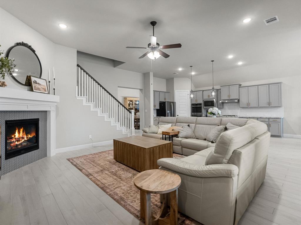 706 Westwood Drive, League City, Texas image 26