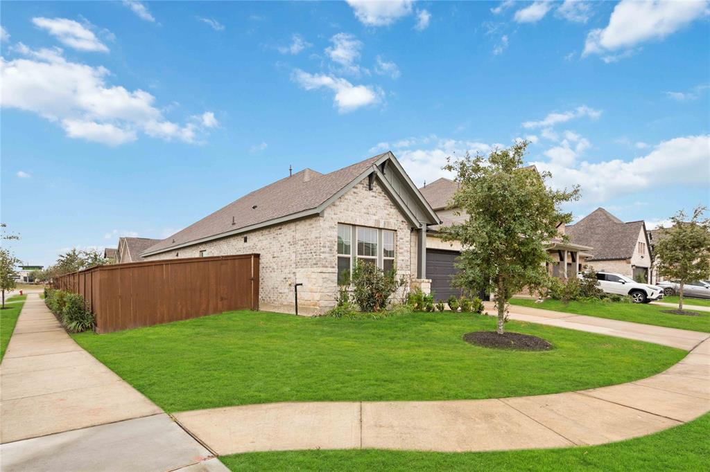 4938 Blackburn Lane, Manvel, Texas image 2