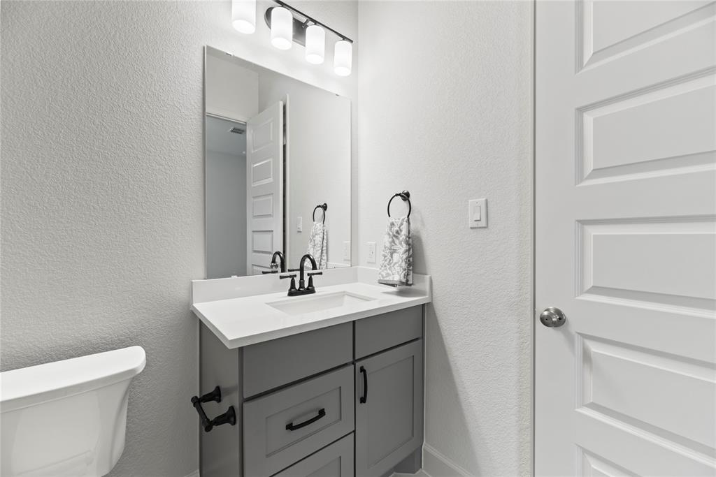 114 Artisan Ridge Drive, Conroe, Texas image 13
