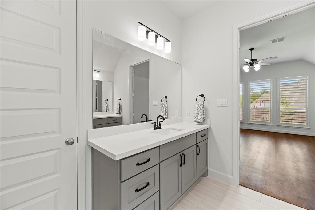 114 Artisan Ridge Drive, Conroe, Texas image 27