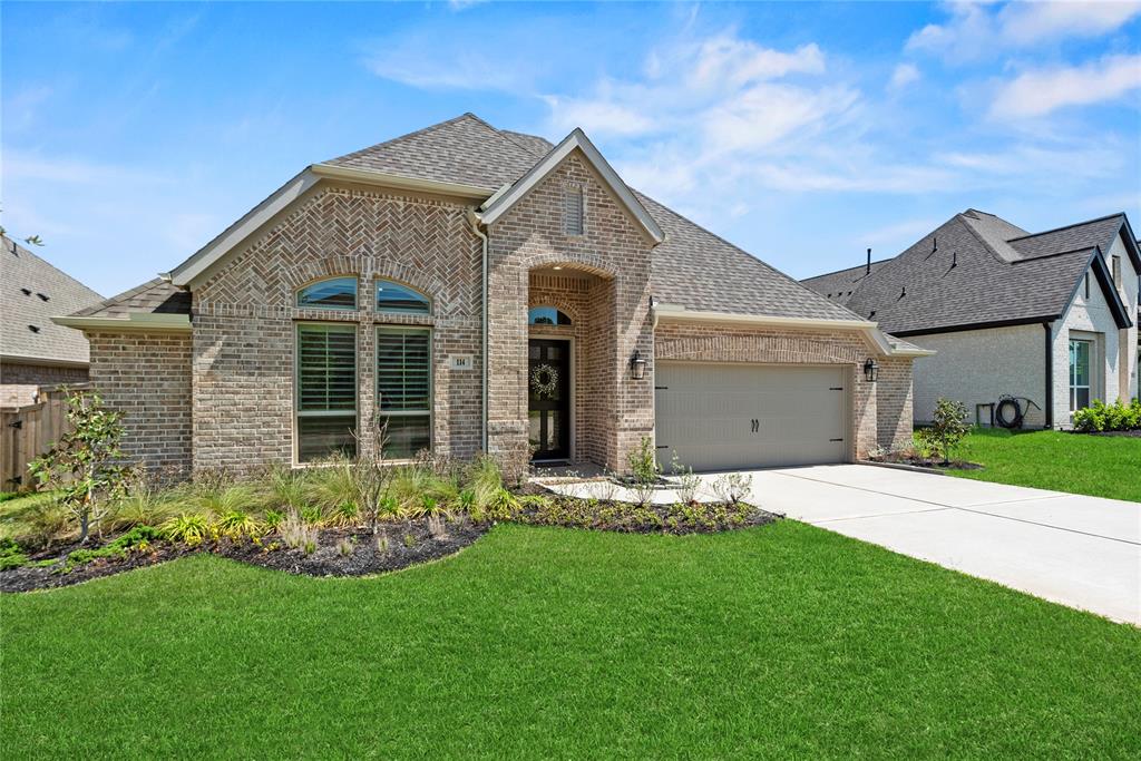 114 Artisan Ridge Drive, Conroe, Texas image 2