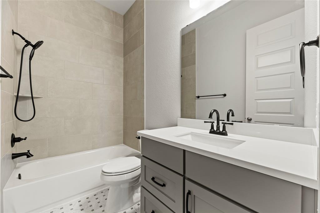 114 Artisan Ridge Drive, Conroe, Texas image 7