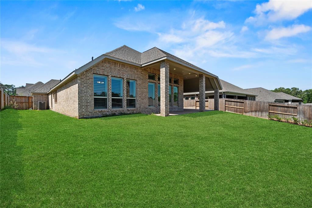 114 Artisan Ridge Drive, Conroe, Texas image 31