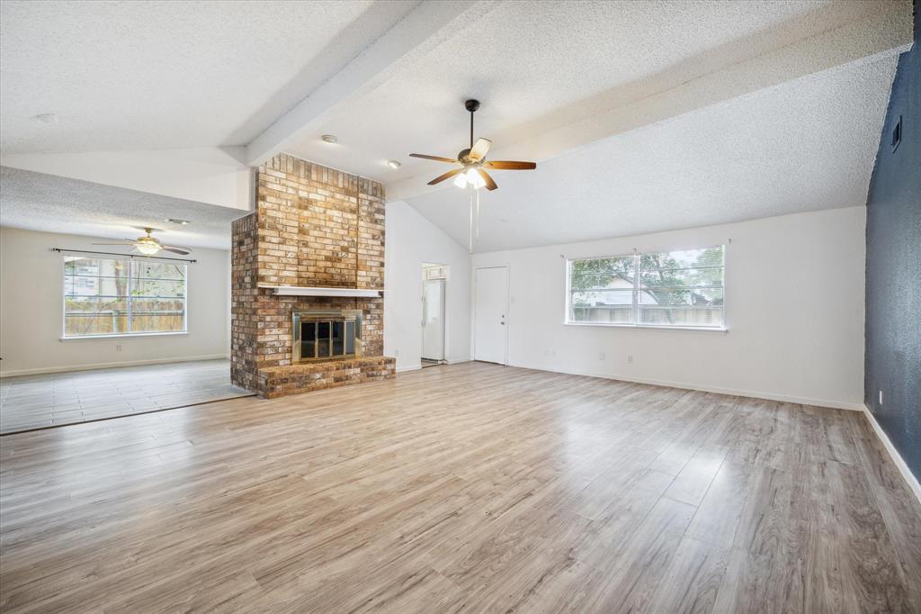 5302 Oaklynn Drive, Spring, Texas image 3