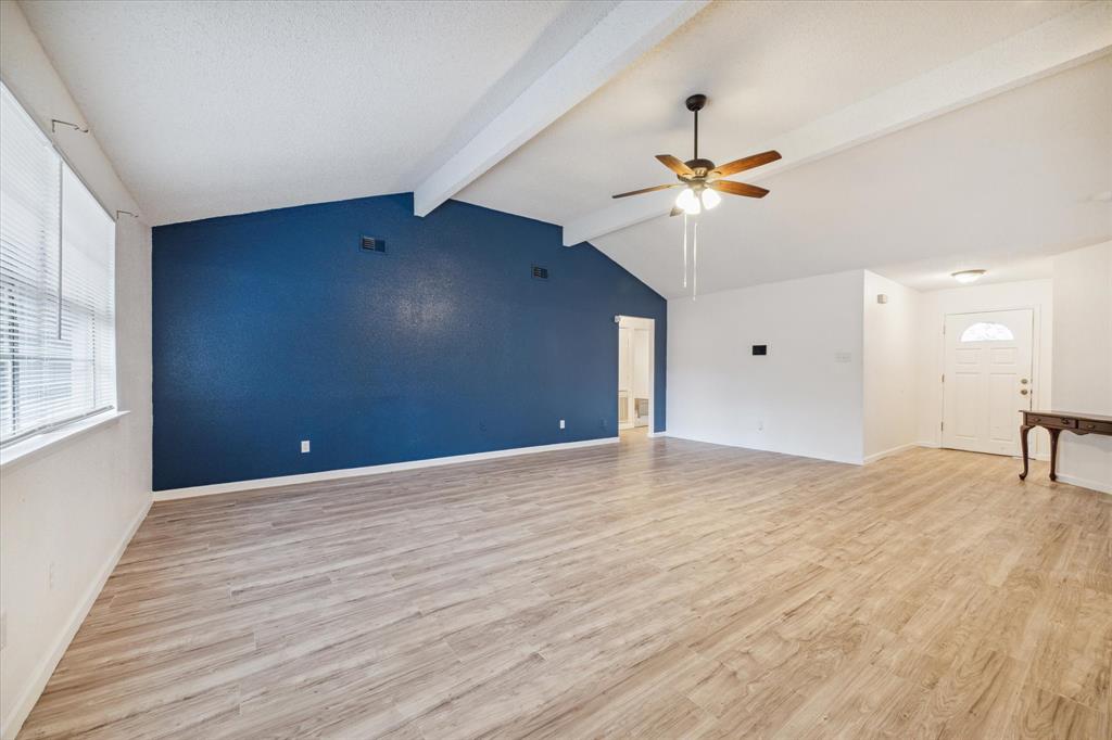 5302 Oaklynn Drive, Spring, Texas image 9