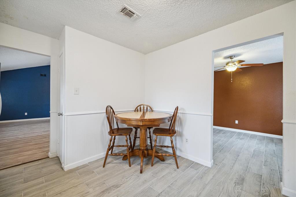 5302 Oaklynn Drive, Spring, Texas image 15