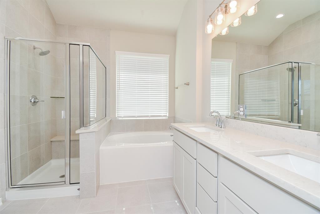 1554 Rustling Creek Drive, Missouri City, Texas image 19