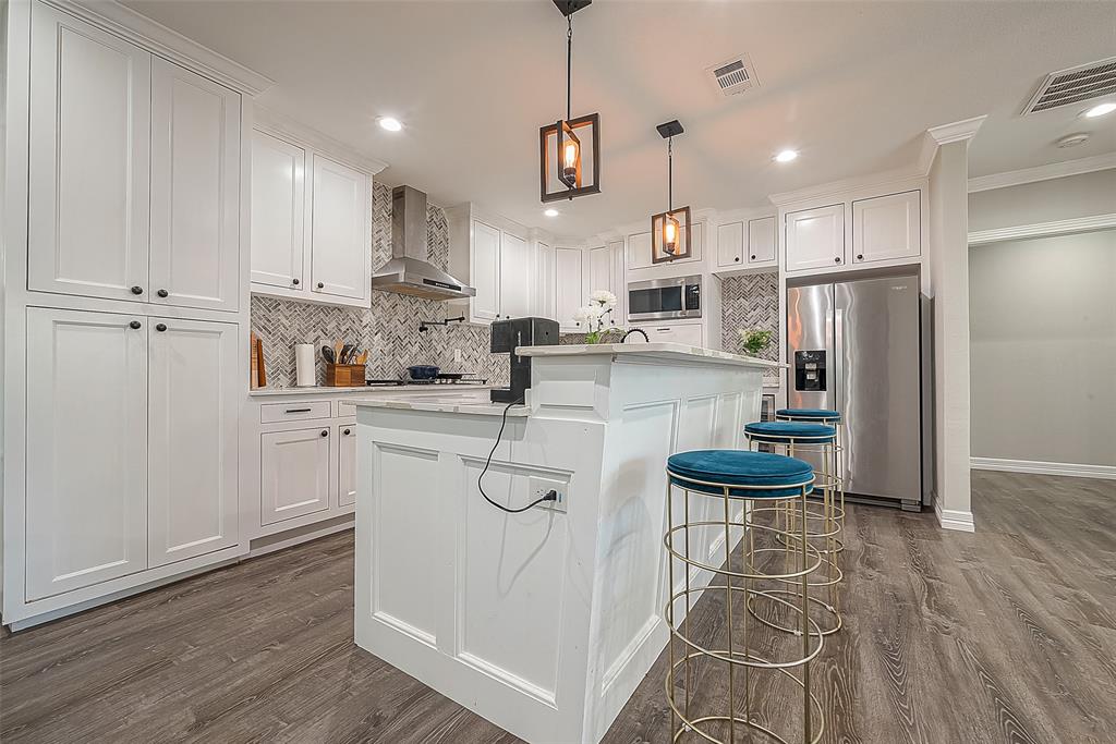 1405 Walton Street, Houston, Texas image 2