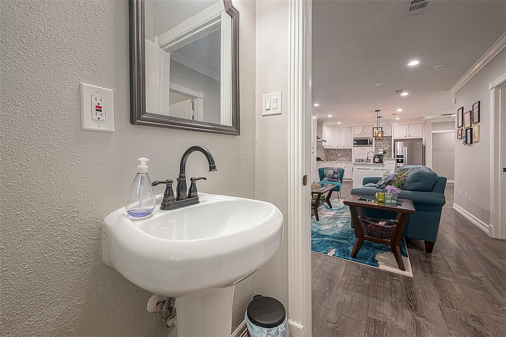 1405 Walton Street, Houston, Texas image 38