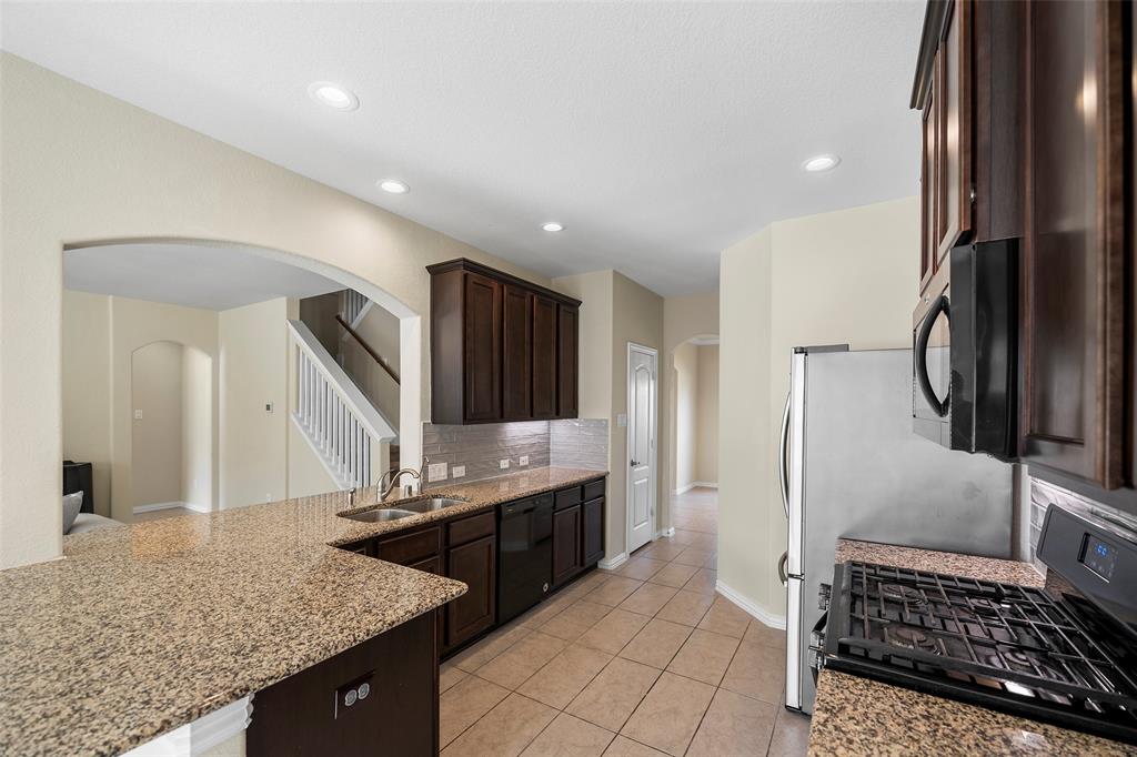 21346 Somerset Shores Crossing, Kingwood, Texas image 5
