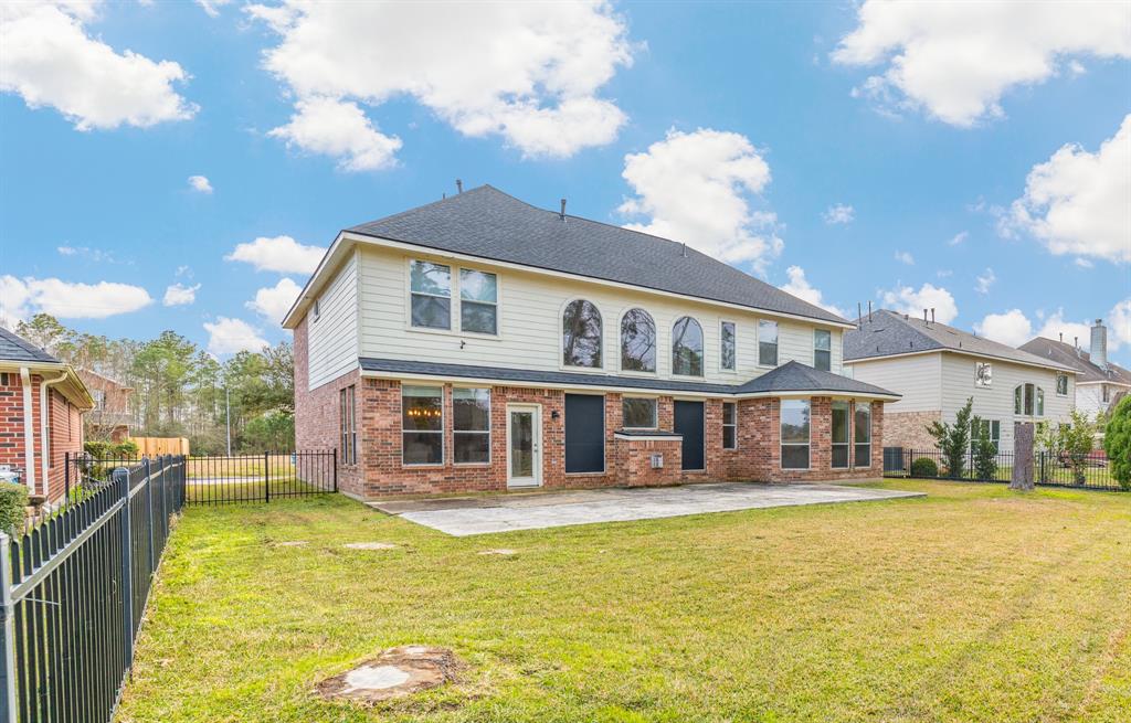 8507 Silver Lure Drive, Humble, Texas image 44