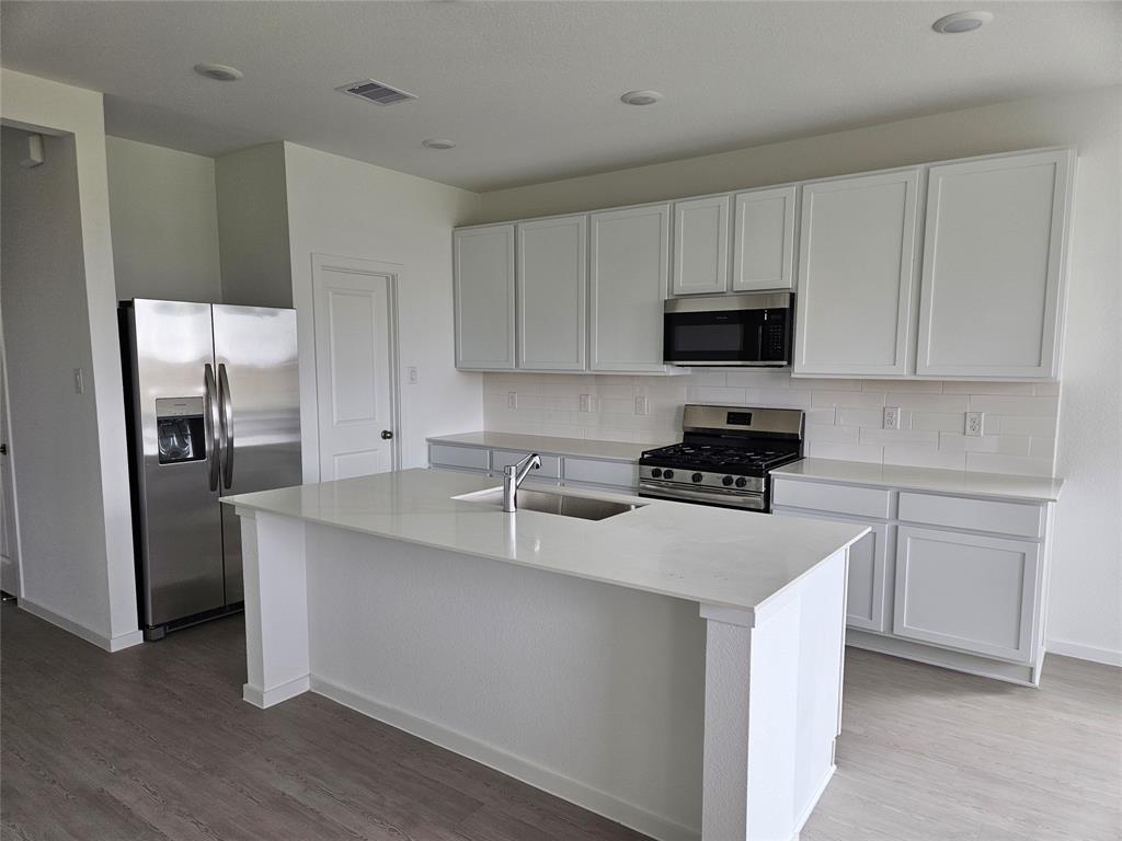1775 Magnolia Jade Court