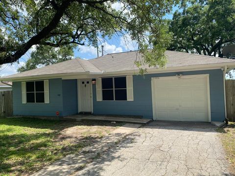 13006 Lawrence Lane Stafford TX 77477