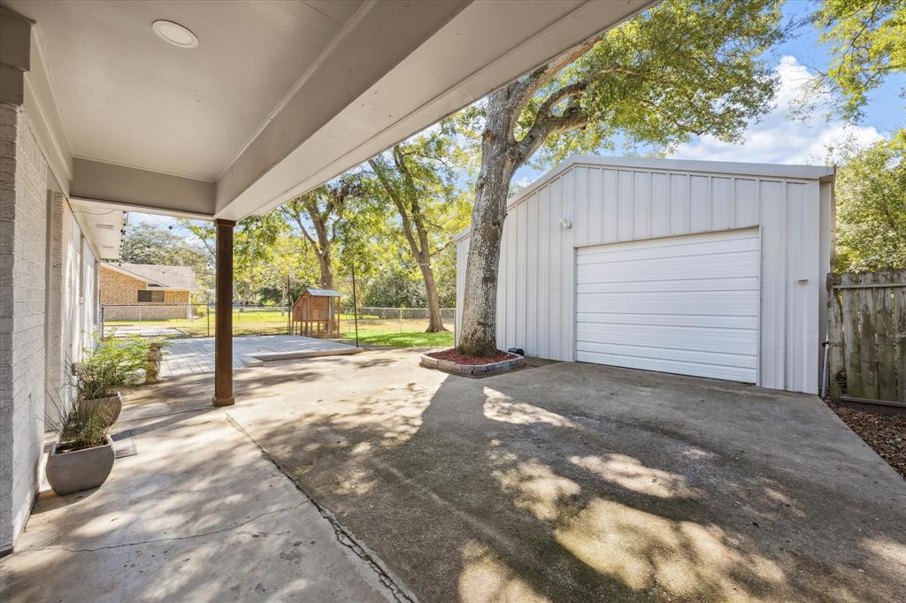 768 Main Street, Sealy, Texas image 17