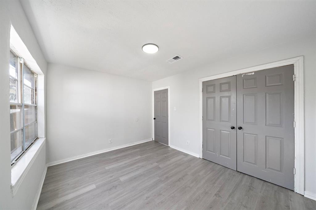 408 S Texas Street, Texas City, Texas image 13