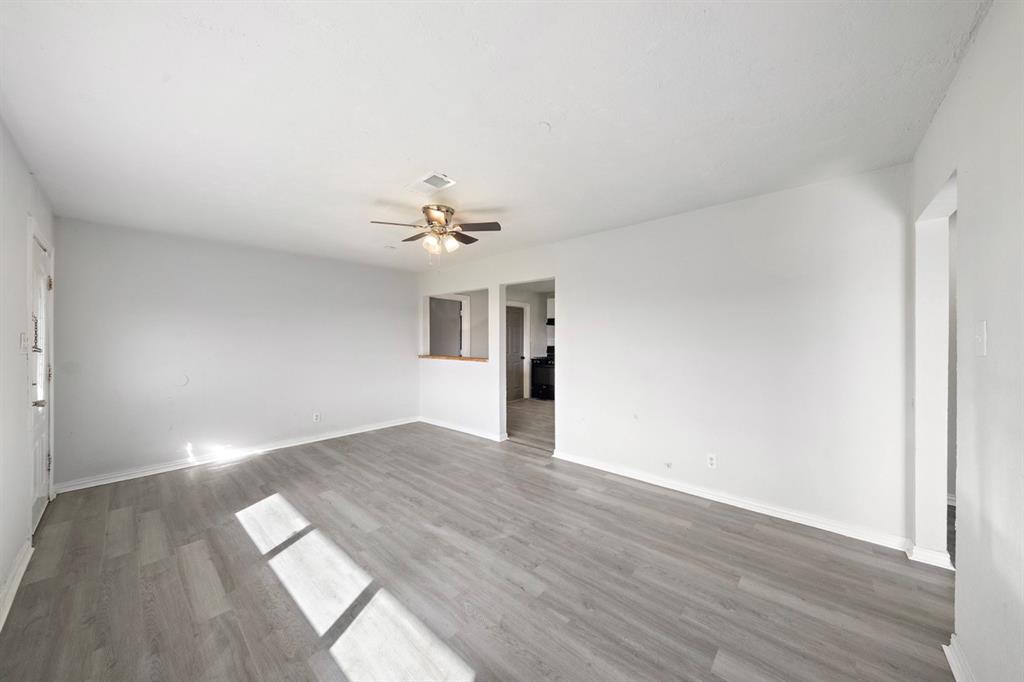 408 S Texas Street, Texas City, Texas image 6