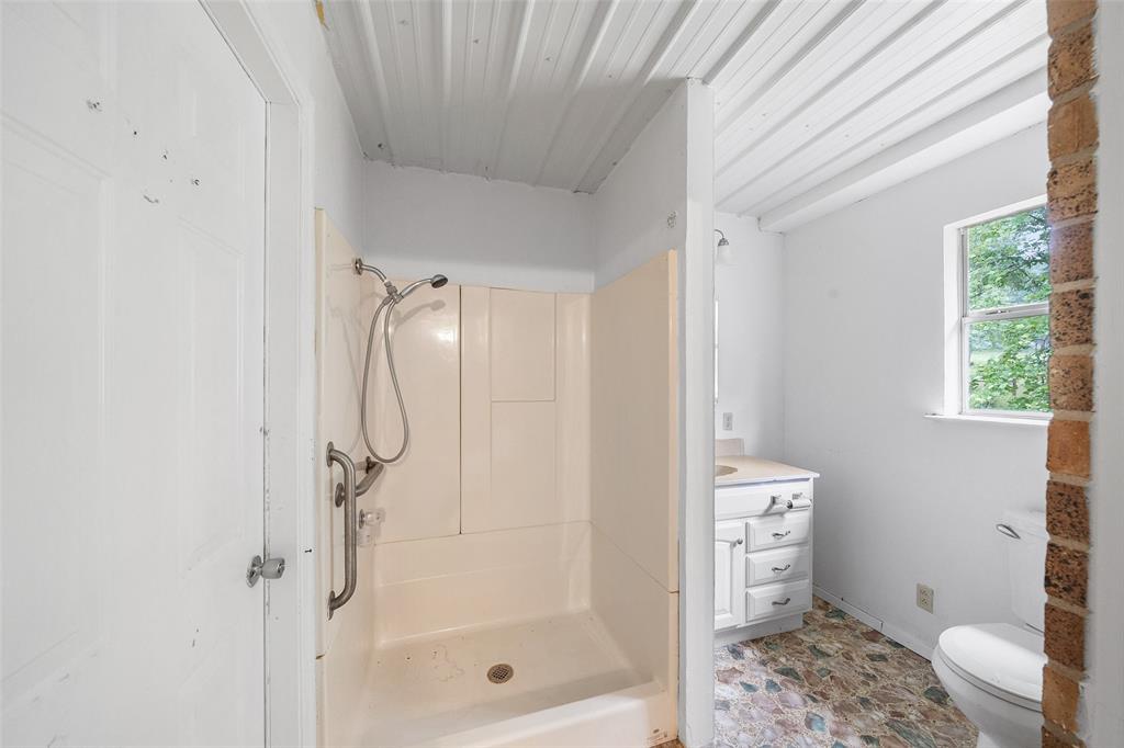101 Walnut Drive, Coldspring, Texas image 23