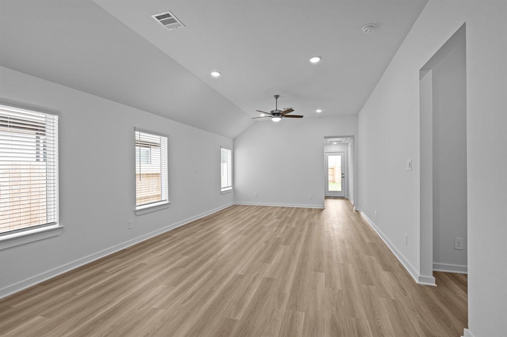 9811 Robard Ridge Court