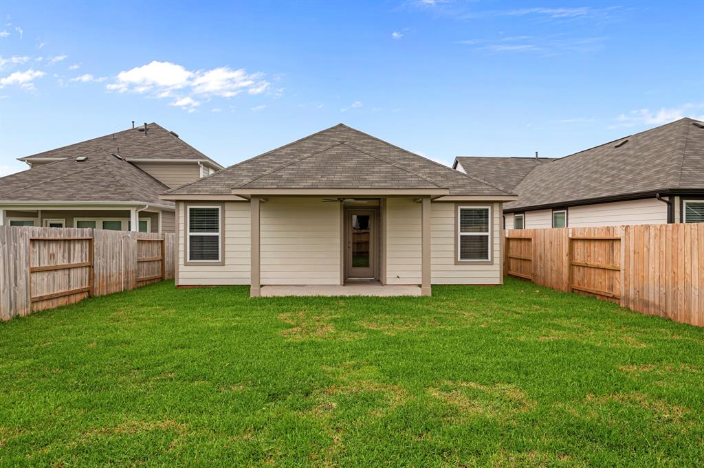 9811 Robard Ridge Court
