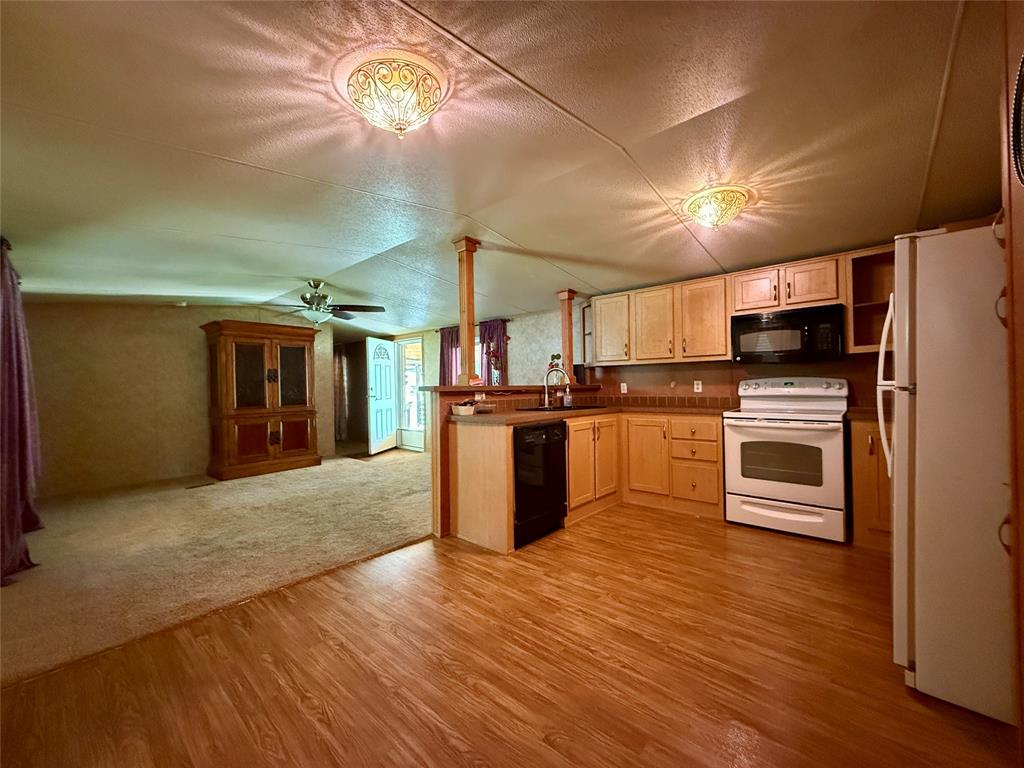 300 Timberline Drive, Onalaska, Texas image 10