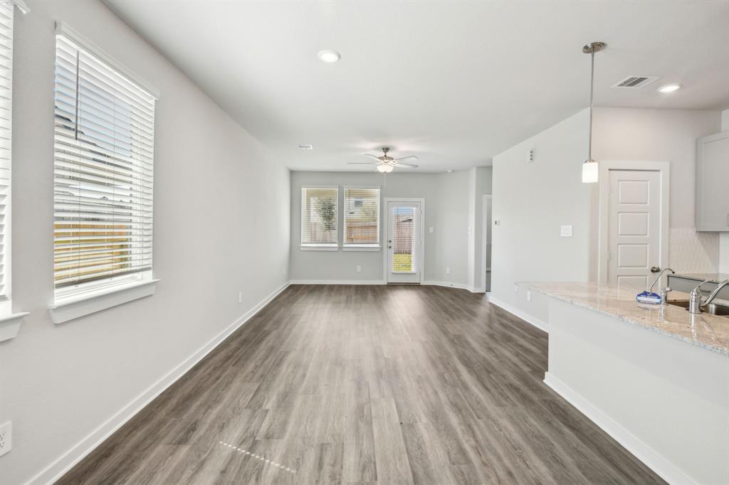 18648 W Presswood Way Drive #104, New Caney, Utah image 10