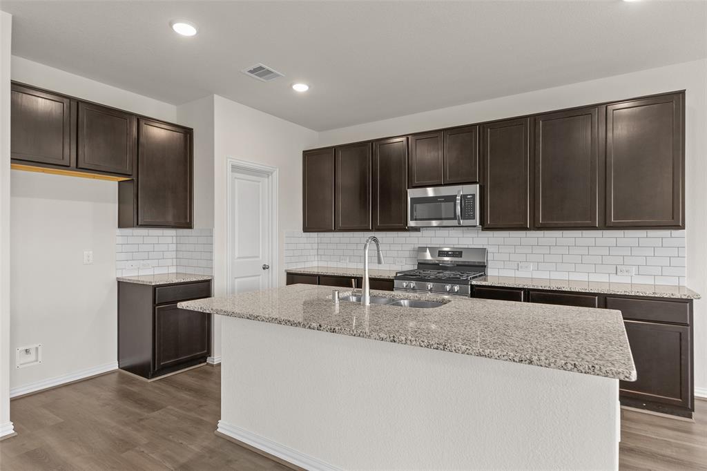 21930 Pecan Buff Drive, Waller, Texas image 13