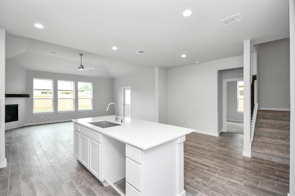 24503 Bradbury Mount Court Dr, Spring, Texas image 11