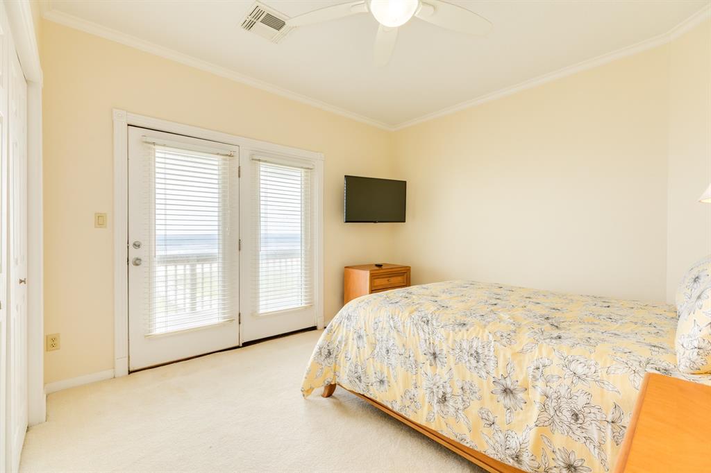 2330 Blue Water Highway, Surfside Beach, Texas image 26