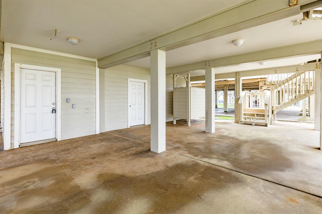 2330 Blue Water Highway, Surfside Beach, Texas image 33