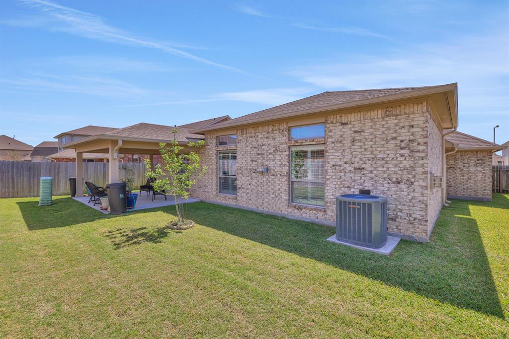 6406 Black Hills Trail, League City, Texas image 33