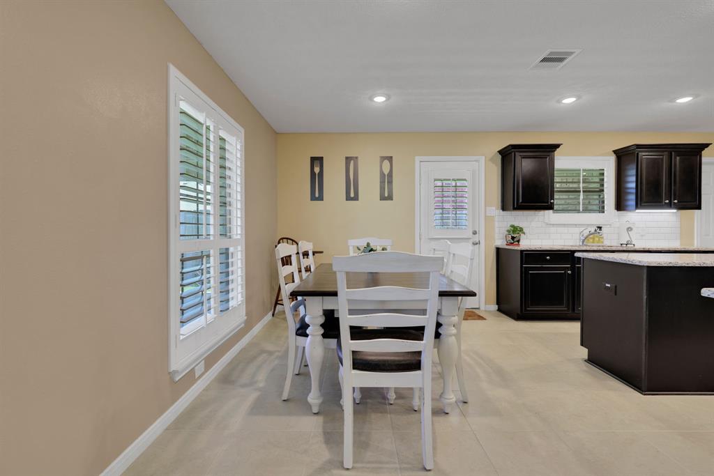 6406 Black Hills Trail, League City, Texas image 17