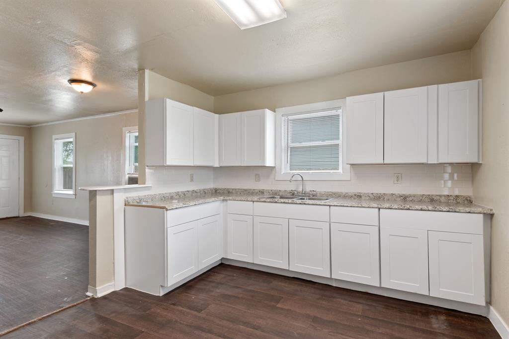 4324 Ball, Galveston, Texas image 6